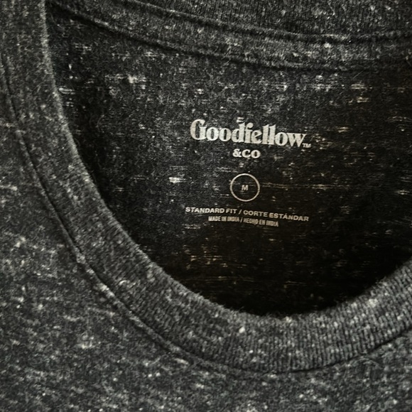 Goodfellow, 2, men’s tshirts. One dk grey, one olive green. Size M - Picture 2 of 3